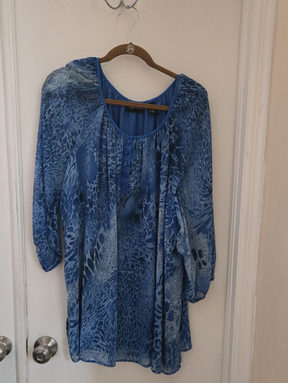 Like-New! Maggie Barnes Blue Print Sheer Tunic Blouse